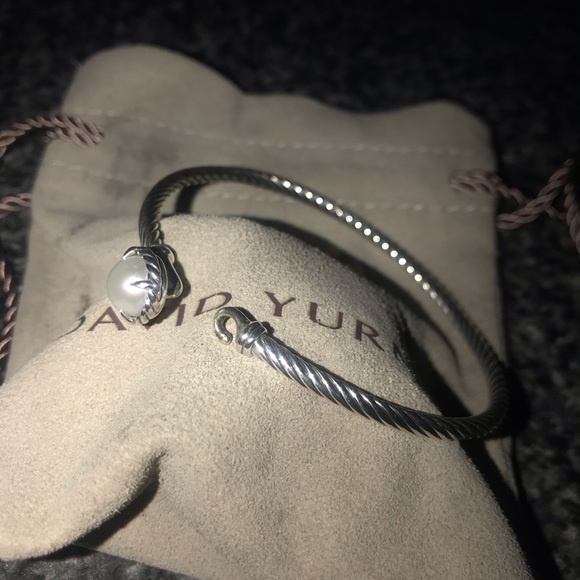 David Yurman Petite Chatelaine® Bracelet with Pearl - Picture 3 of 6